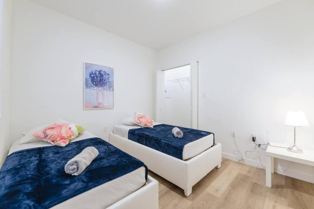 Amazing Town House 15 Min From The Beach Wfree Parking Miami Exterior foto